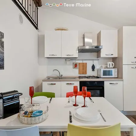 Maestrale 11, Terre Marine Appartement *