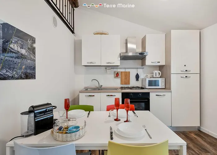Maestrale 11, Terre Marine Apartamento *